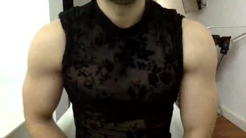 hornyspaniard93 online show from April 30, 10:32 am