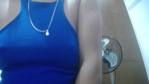 Snapshot of hornywife_ chatting on March 27, 12:38 am Agatha online show from March 27, 12:38 am