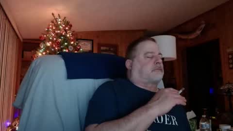 Snapshot of horsebigballs chatting on January 31, 7:18 am horsebigballs online show from January 31, 7:18 am