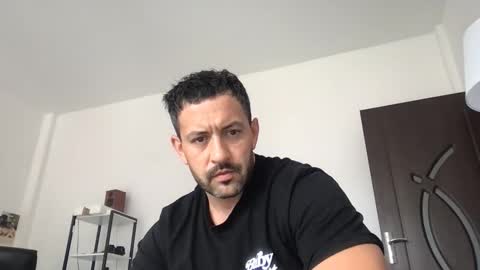 Snapshot of horsechris chatting on April 20, 10:40 am Chriss90 online show from April 20, 10:40 am