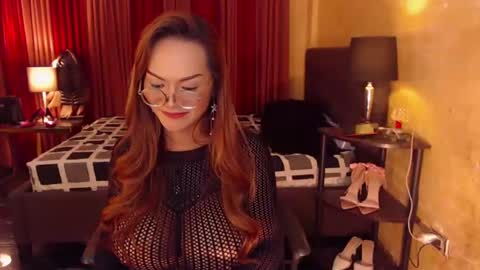 Snapshot of horsecockjackie chatting on December 13, 12:31 am horsecockjackie online show from December 13, 12:31 am