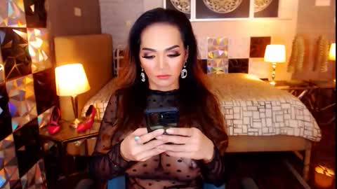 Snapshot of horsecockjackie chatting on October 27, 8:51 am horsecockjackie online show from October 27, 8:51 am