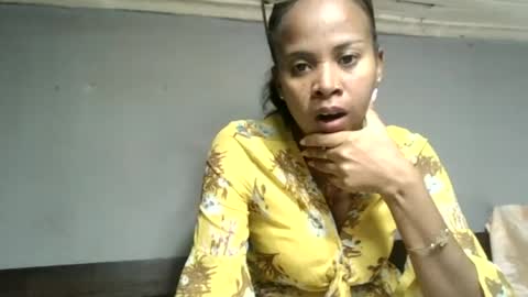 Snapshot of hortansiaa chatting on June 18, 6:56 pm Hortansiaa online show from June 18, 6:56 pm