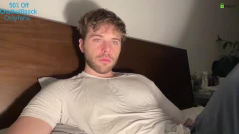 Snapshot of hot8pack01 chatting on March 6, 11:23 pm Edward aka Wolf online show from March 6, 11:23 pm