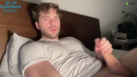 Snapshot of hot8pack01 chatting on March 10, 8:36 pm Edward aka Wolf online show from March 10, 8:36 pm