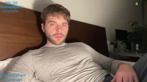 Snapshot of hot8pack01 chatting on April 1, 2:45 am Edward aka Wolf online show from April 1, 2:45 am