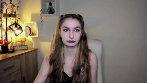 NINA online show from November 21, 6:45 am