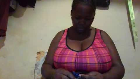 Snapshot of hot_alynn chatting on November 1, 11:01 am ALLYN online show from November 1, 11:01 am