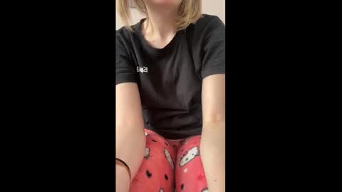 hot_anjella online show from February 16, 5:47 am