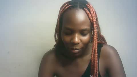 Snapshot of hot_berry2003 chatting on January 8, 6:52 pm Millie online show from January 8, 6:52 pm