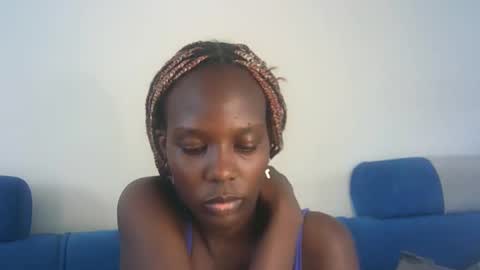 Snapshot of hot_berry2003 chatting on February 20, 1:51 pm Millie online show from February 20, 1:51 pm