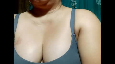 hot_boobs21 online show from February 25, 12:03 pm
