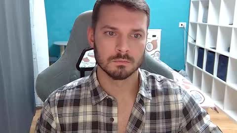 Snapshot of hot_cap_77 chatting on November 4, 5:34 pm hot_cap_77 online show from November 4, 5:34 pm