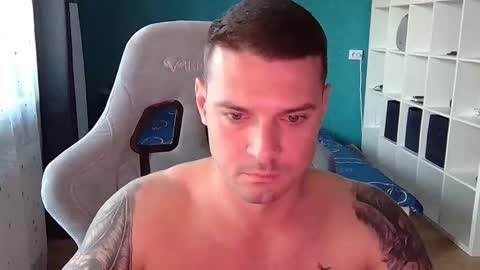 Snapshot of hot_cap_77 chatting on November 14, 12:48 pm hot_cap_77 online show from November 14, 12:48 pm