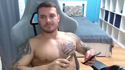 Snapshot of hot_cap_77 chatting on November 22, 5:12 pm hot_cap_77 online show from November 22, 5:12 pm