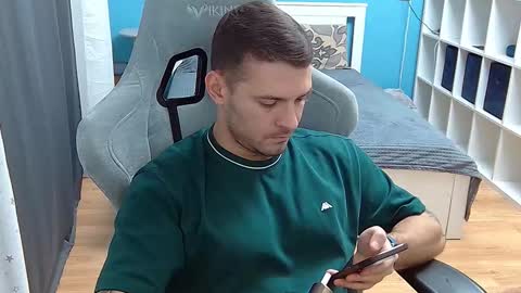 Snapshot of hot_cap_77 chatting on November 28, 6:21 pm hot_cap_77 online show from November 28, 6:21 pm