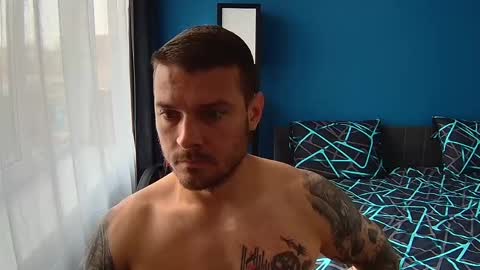 hot_cap_77 online show from April 12, 12:32 pm