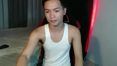 Snapshot of hot_chanie chatting on January 13, 1:22 am chan chan online show from January 13, 1:22 am