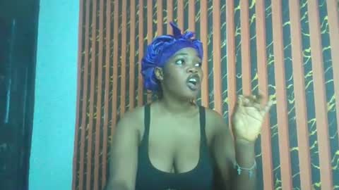 Snapshot of hot_choccoolate chatting on March 30, 4:08 pm Zarah online show from March 30, 4:08 pm