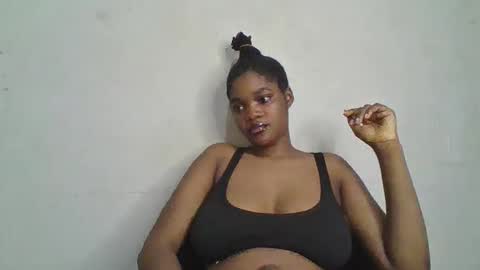 Zarah online show from May 13, 6:38 pm