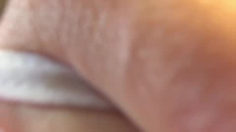 Snapshot of hot_chocolate4u chatting on February 25, 10:36 am hot_chocolate4u online show from February 25, 10:36 am