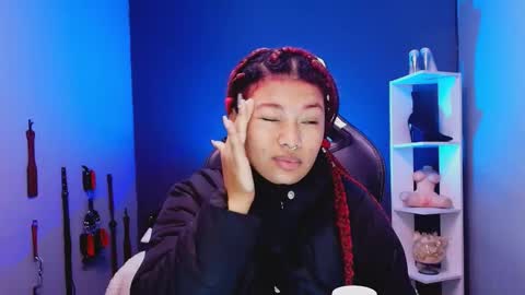 hot chocolate 4u online show from December 3, 12:14 pm