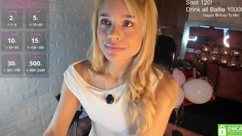 Snapshot of hot_cupid01 chatting on May 4, 10:55 am Valery online show from May 4, 10:55 am