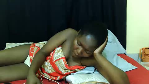 Milly online show from October 25, 7:52 pm