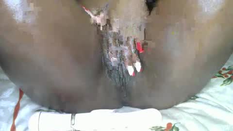 Snapshot of hot_ebony11 chatting on September 26, 10:03 pm chooo pie online show from September 26, 10:03 pm