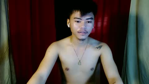 hot_emmanuel online show from March 7, 12:04 am