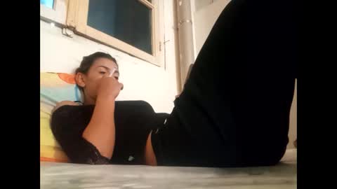 Hot falling devil online show from October 26, 10:43 am