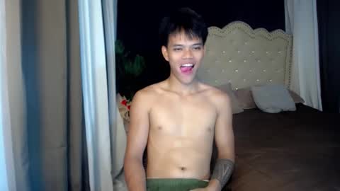 hot_fucker_ online show from October 22, 11:21 am