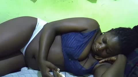 hot_girlly online show from March 15, 7:14 am