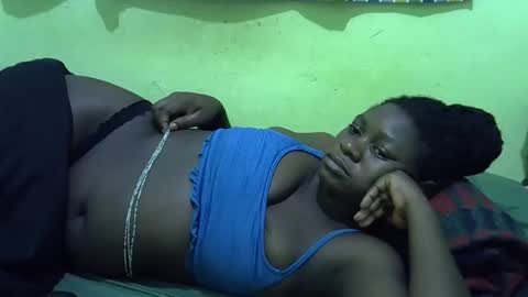 hot_girlly online show from March 21, 3:22 am