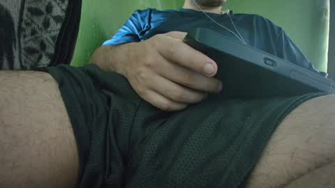 hot_guy36 online show from May 2, 3:39 pm