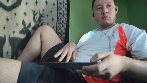 hot_guy36 online show from May 14, 3:41 pm