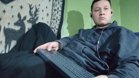 hot_guy36 online show from May 19, 1:56 am