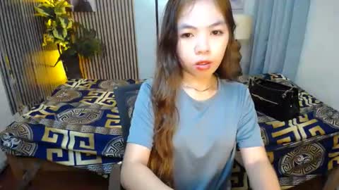 Snapshot of hot_ice_cube chatting on September 13, 12:16 pm Ms Yen online show from September 13, 12:16 pm