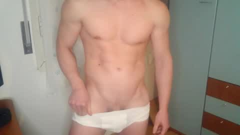 Snapshot of hot_italianboy chatting on February 7, 7:06 pm hot_italianboy online show from February 7, 7:06 pm