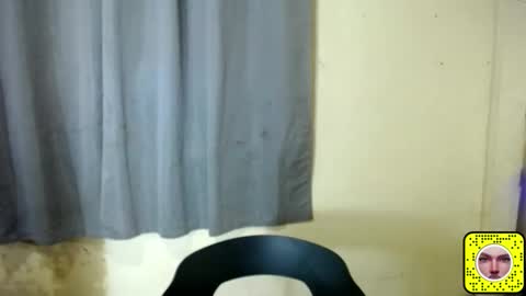 Snapshot of hot_jessyxoxo chatting on April 16, 6:52 pm Jessy online show from April 16, 6:52 pm