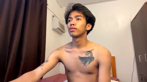 Snapshot of hot_kianxx chatting on November 1, 9:44 am hot_kianxx online show from November 1, 9:44 am