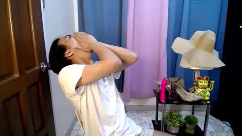 hot_kianxx online show from May 24, 5:40 pm