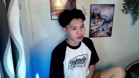 mark online show from March 24, 12:48 am