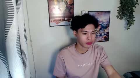 mark online show from April 3, 2:04 pm