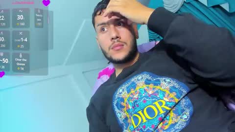 Snapshot of hot_latino_boy_ chatting on October 17, 6:16 am Alejandro online show from October 17, 6:16 am