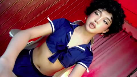 just call me laura online show from July 9, 4:55 pm