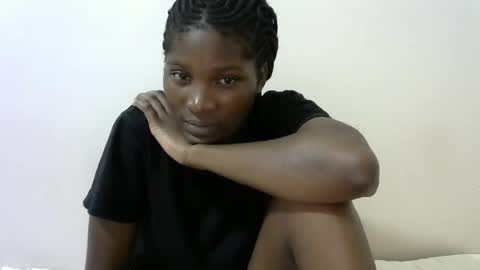 Snapshot of hot_lonnah chatting on January 27, 5:04 pm LONNAH online show from January 27, 5:04 pm