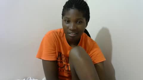 Snapshot of hot_lonnah chatting on January 29, 8:04 pm LONNAH online show from January 29, 8:04 pm