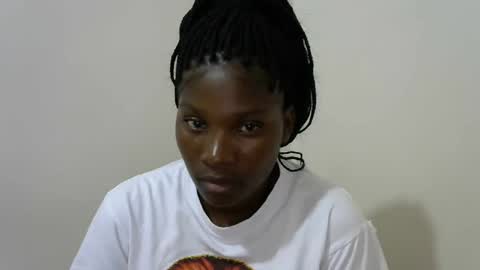 Snapshot of hot_lonnah chatting on February 3, 8:13 pm LONNAH online show from February 3, 8:13 pm