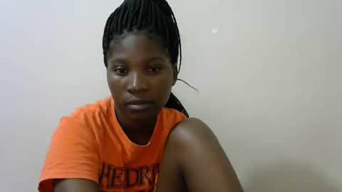 Snapshot of hot_lonnah chatting on February 15, 12:48 am LONNAH online show from February 15, 12:48 am